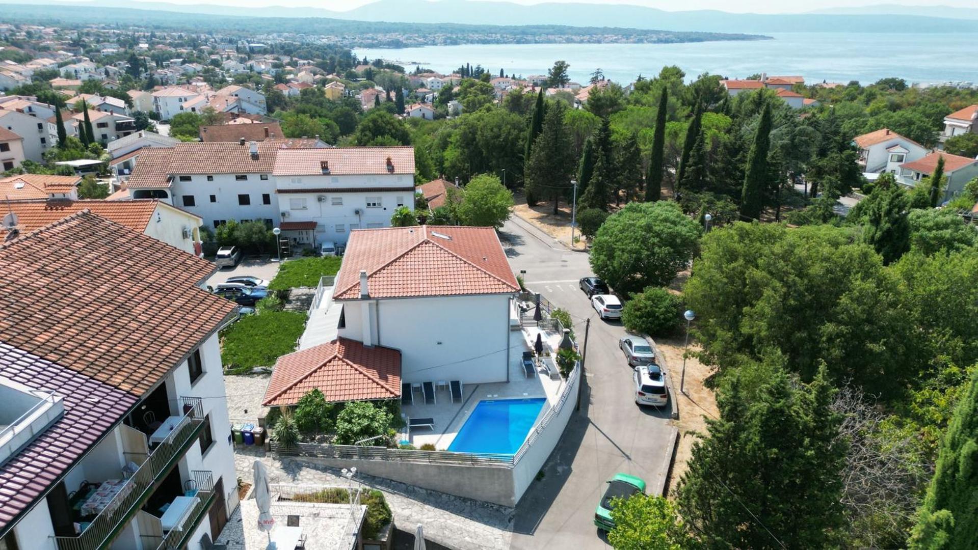 Apartments Pivas Малинска Экстерьер фото
